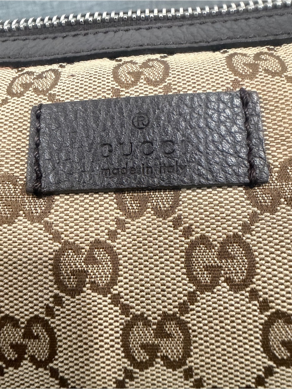 Gucci Brown GG Supreme Canvas Duffel Bag - Picture 2 of 11